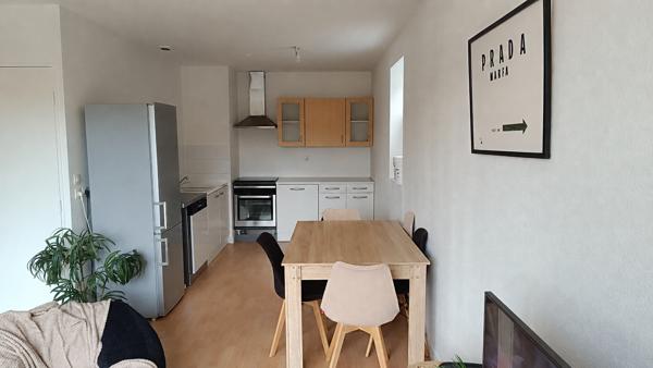 Appartement
         3 pièces
        - 67 m² 126 000 € *