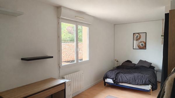 Appartement
         3 pièces
        - 67 m² 126 000 € *
