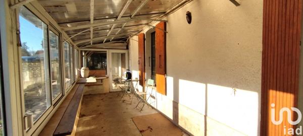 Maison 4 pièces de 104 m² à Puy-de-Serre (85240)