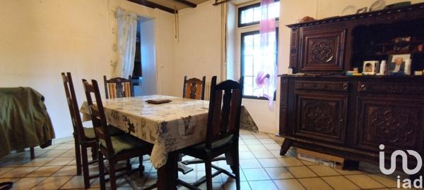 Maison 4 pièces de 104 m² à Puy-de-Serre (85240)