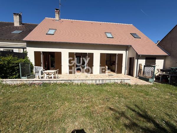 Maison Moret-sur-Loing proche du centre ville 7 pièce(s) 145.43 m2 six chambres, terrain de 413m²