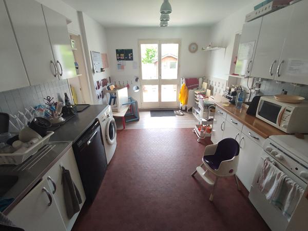 Maison - 6 pièces - 140 m²