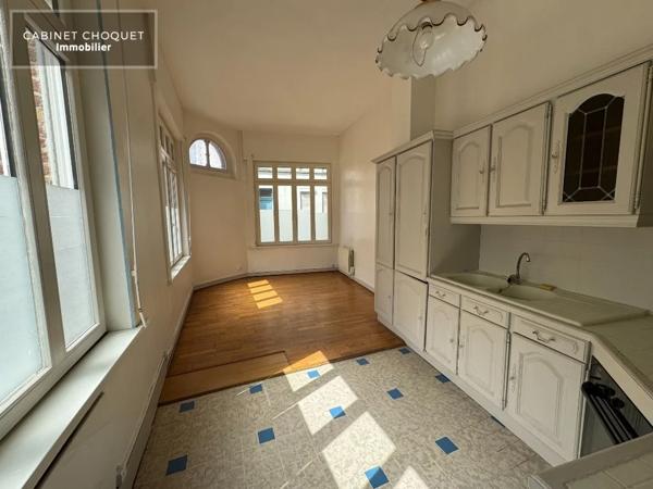 LOGEMENT F4 EN TRIPLEX + BALCON - IDEAL COLOCATION A LOUER - LILLE GAMBETTA - REPUBLIQUE - 77 m 2 - 1 399 € charges comprises par mois