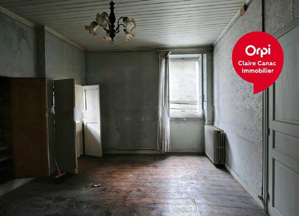 Maison à vendre    4 pièces •  Vabre