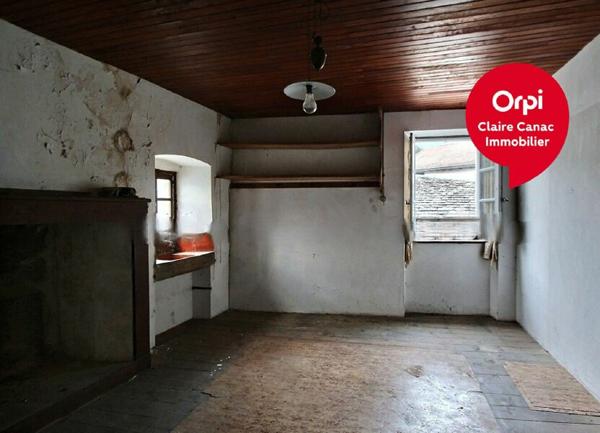 Maison à vendre    4 pièces •  Vabre