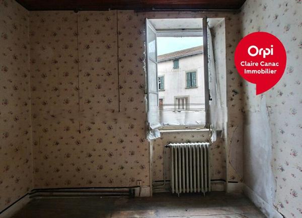 Maison à vendre    4 pièces •  Vabre