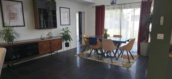 Maison  Récente 4 CHAMBRES 7 pièce(s) 170 m2