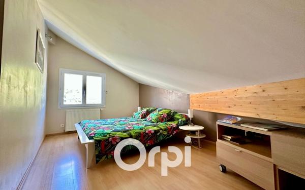 Maison à vendre    6 pièces • 161,01 m2 Claix