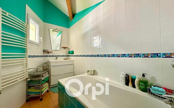 Maison à vendre    6 pièces • 161,01 m2 Claix