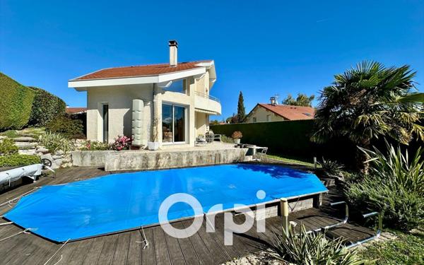 Maison à vendre    6 pièces • 161,01 m2 Claix