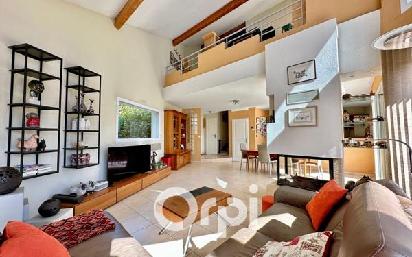 Maison à vendre    6 pièces • 161,01 m2 Claix