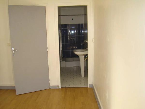 GENCAY CENTRE