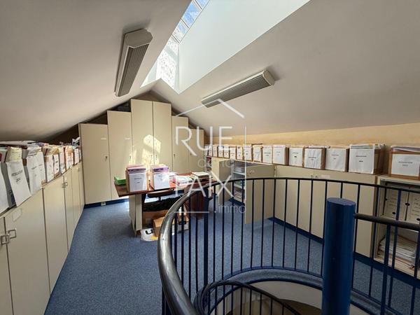 86200 LOUDUN CENTRE-VILLE LOUDUN, Local commercial 115 m²