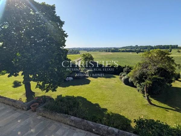 Élégant château du XIXème siècle près de Saint-Émilion – idéal pour un projet d’œnotourisme