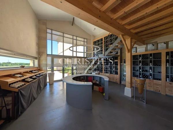 Élégant château du XIXème siècle près de Saint-Émilion – idéal pour un projet d’œnotourisme