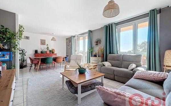 Appartement à vendre    5 pièces • 83,26 m2 Chantilly