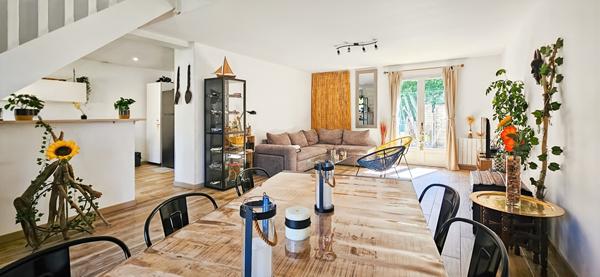 EYSINES MIGRON - 33320 - Intra rocade - Maison 4 chambres, jardin , calme 110m² sur 250m² de parcelle