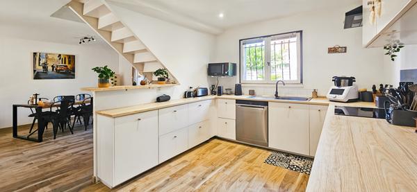 EYSINES MIGRON - 33320 - Intra rocade - Maison 4 chambres, jardin , calme 110m² sur 250m² de parcelle