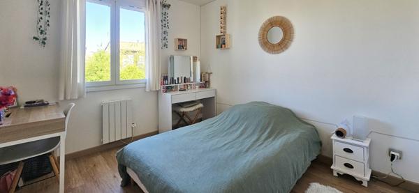 EYSINES MIGRON - 33320 - Intra rocade - Maison 4 chambres, jardin , calme 110m² sur 250m² de parcelle