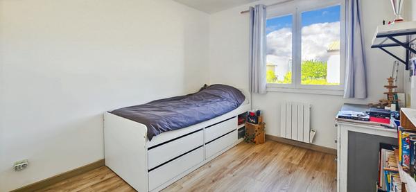 EYSINES MIGRON - 33320 - Intra rocade - Maison 4 chambres, jardin , calme 110m² sur 250m² de parcelle