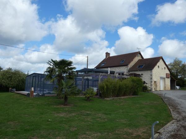 Maison à Écouves, 61250 - 6 pièces 186m²