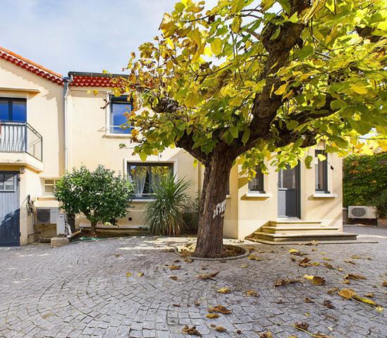 MAISON AVEC BIENS INDEPENDANTS SUR PARCELLE 378M² BEAUMONT LES VALENCE