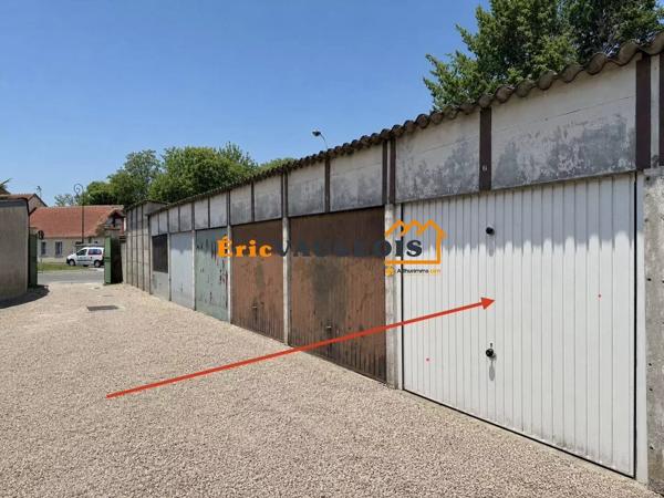 Vente                                                      Garage
                        
                                         14 m2                     à Coulommiers