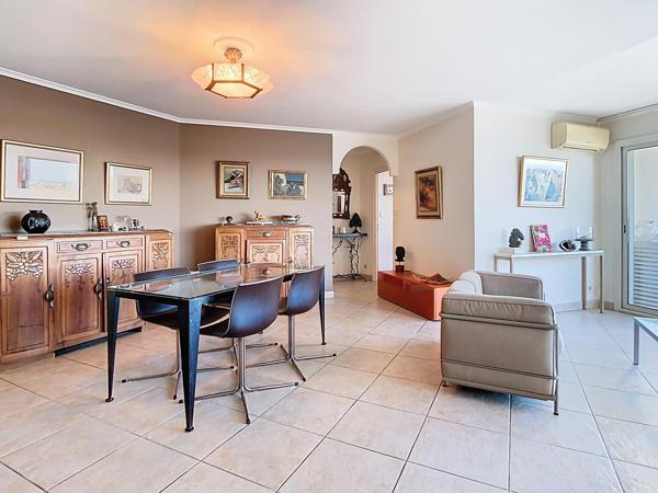 Vente / Appartement T4