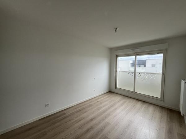 Appartement à louer 1 280 € CC Villenave-d'Ornon 4 p 85 m² DPE C