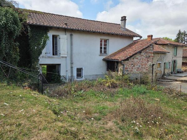 Maison à restaurer à vendre à Saint-Laurent-sur-Gorre en Haute-Vienne (87310), ref : 87006/1254   
CUBES