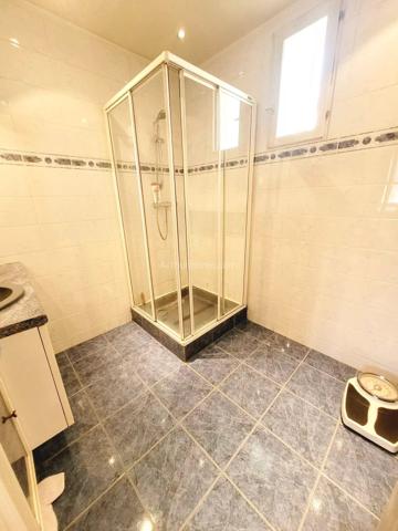 Vente                                                      Maison
                        
                     3 pièces                      65 m2                     à Clamart