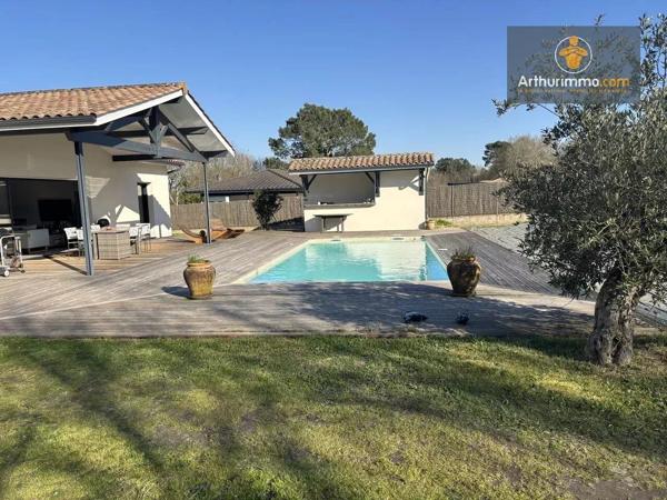 Vente                                                      Maison
                        
                     4 pièces                      100 m2                     à Marmande