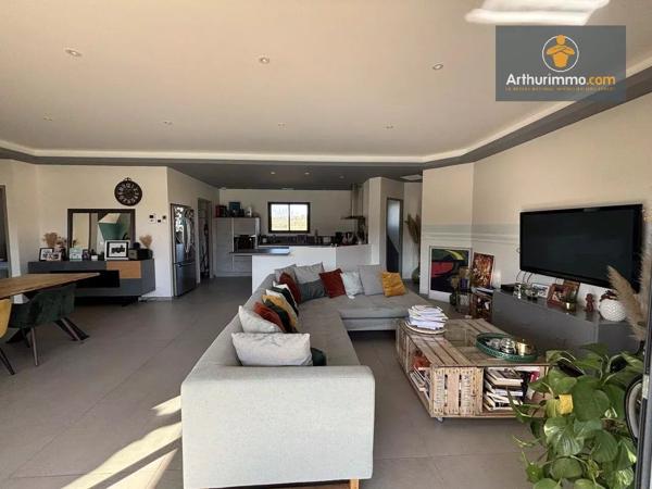 Vente                                                      Maison
                        
                     4 pièces                      100 m2                     à Marmande
