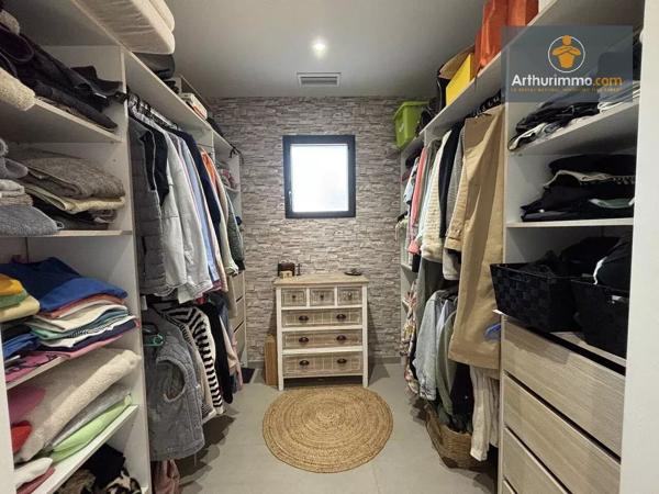 Vente                                                      Maison
                        
                     4 pièces                      100 m2                     à Marmande
