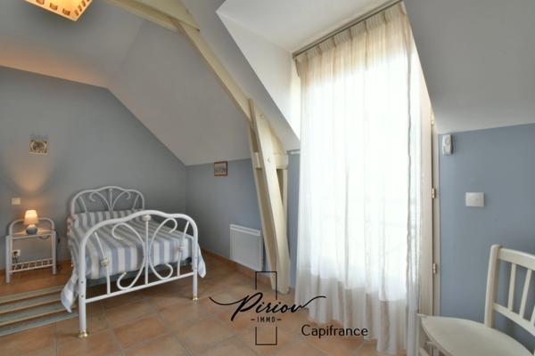 Propriété au charme de l'ancien - comprenant 2 gîtes - dépendances