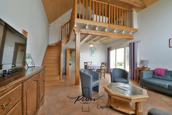 Propriété au charme de l'ancien - comprenant 2 gîtes - dépendances