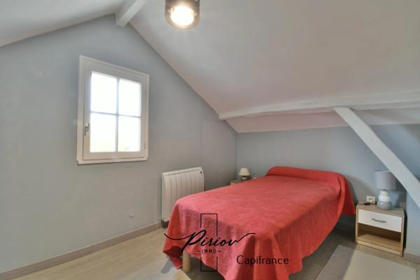 Propriété au charme de l'ancien - comprenant 2 gîtes - dépendances