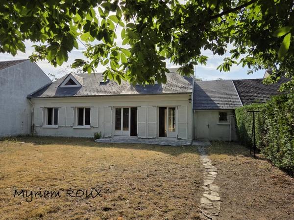 Maison à vendre 5 pièces LA SOURCE (45) 4 chambres, jardin.