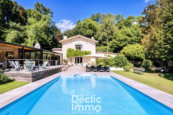 Vente maison Latresne, 275m² 9600m² 9 pièces 1 185 000€ Page /fr/detail.htm