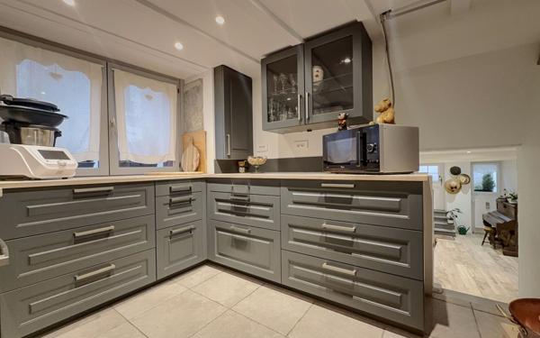 Maison à vendre    4 pièces •  Messigny-et-Vantoux