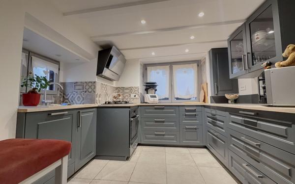 Maison à vendre    4 pièces •  Messigny-et-Vantoux