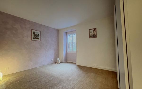 Maison à vendre    4 pièces •  Messigny-et-Vantoux