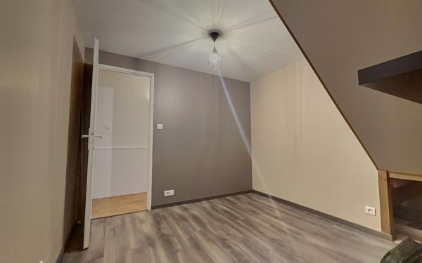 Maison à vendre    4 pièces •  Messigny-et-Vantoux