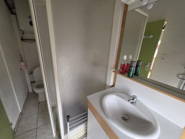 Immeuble
         9 pièces
        - 250 m² Exclusivité 320 000 € *