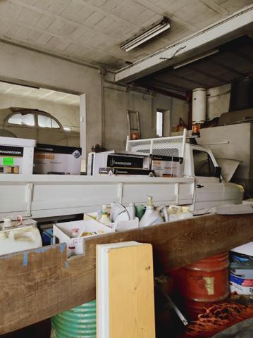 Dpt Savoie (73), à louer CHALLES LES EAUX Local commercial 170 m²