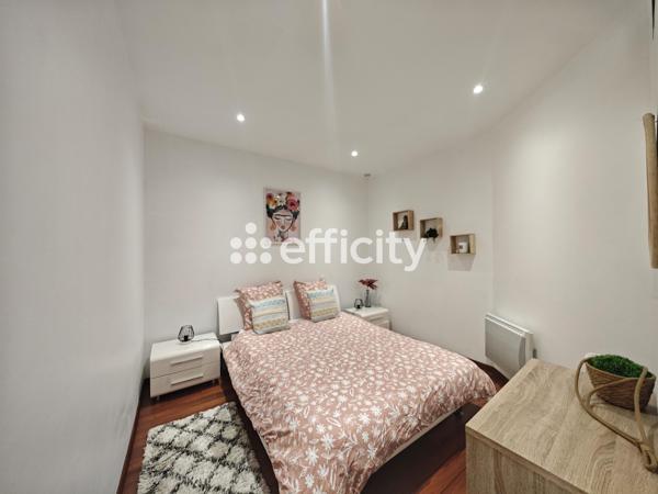 Appartement
         3 pièces
        - 43 m² Exclusivité 164 000 € *