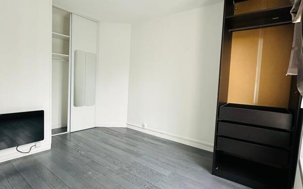 Appartement à louer    2 pièces • 28,12 m2 Puteaux
