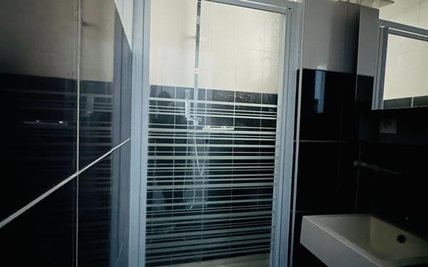 Appartement à louer    2 pièces • 28,12 m2 Puteaux