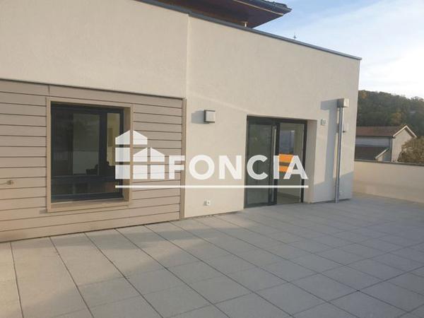 Location Appartement 3 pièces 68.89 m² - 57 RUE PAUL LANGEVIN Echirolles 38130