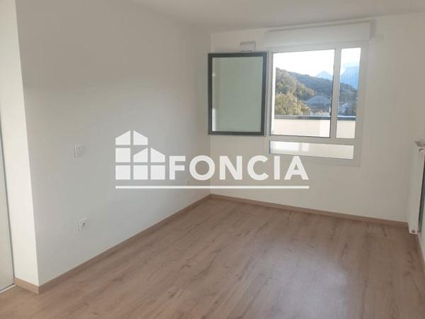 Location Appartement 3 pièces 68.89 m² - 57 RUE PAUL LANGEVIN Echirolles 38130